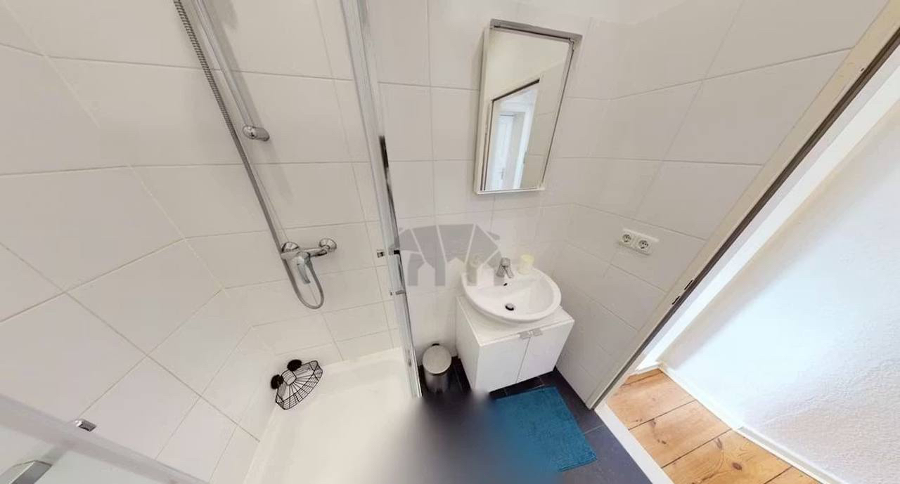 Studio meublé 45m² – Quai des Orfèvres, Paris 1ᵉʳ - Image 3